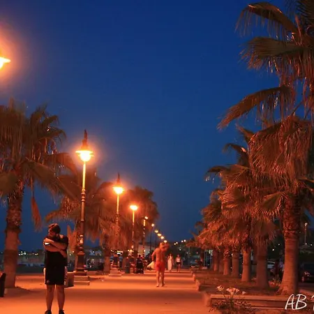 Venice شقة مانداتوريسيو مارينا
