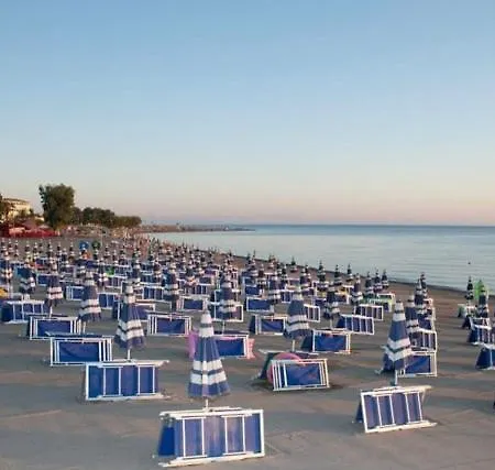 Venice شقة مانداتوريسيو مارينا
